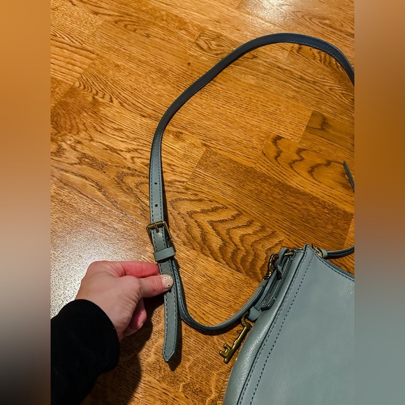 🎉HP!🎉 Fossil🔑 Light Blue Emma Leather Crossbody Bag - Picture 5 of 14